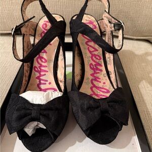 Betsey Johnson Black Bow Peep-Toe Heels